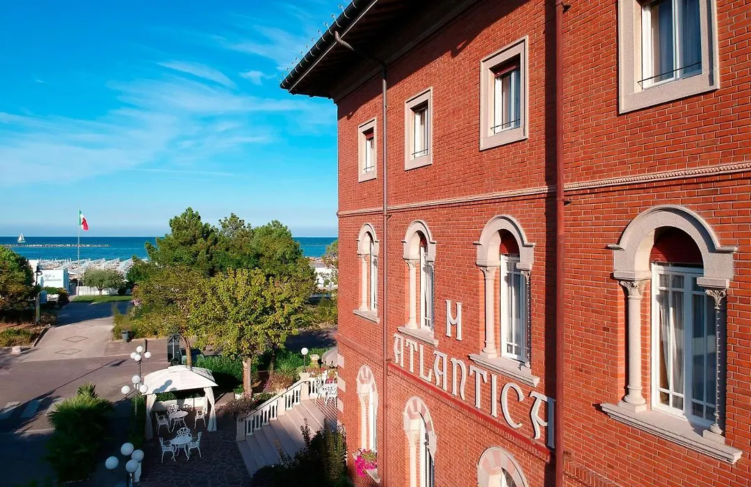 Hotel Atlantica-1